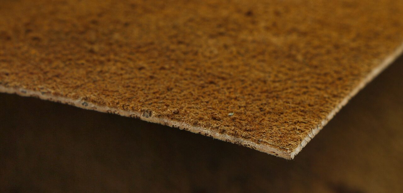 Camel leather wallet Artnamic e1726306653508 - What is Natural Leather? - Artnamic - What is Natural Leather? - Artnamic