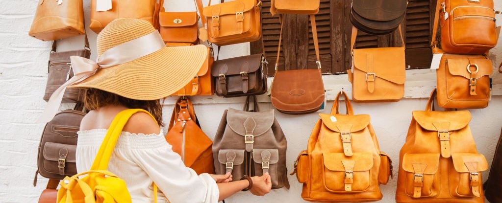 istockphoto 1158821832 1024x1024 1 - Leather Markets - Artnamic - Leather Markets - Artnamic