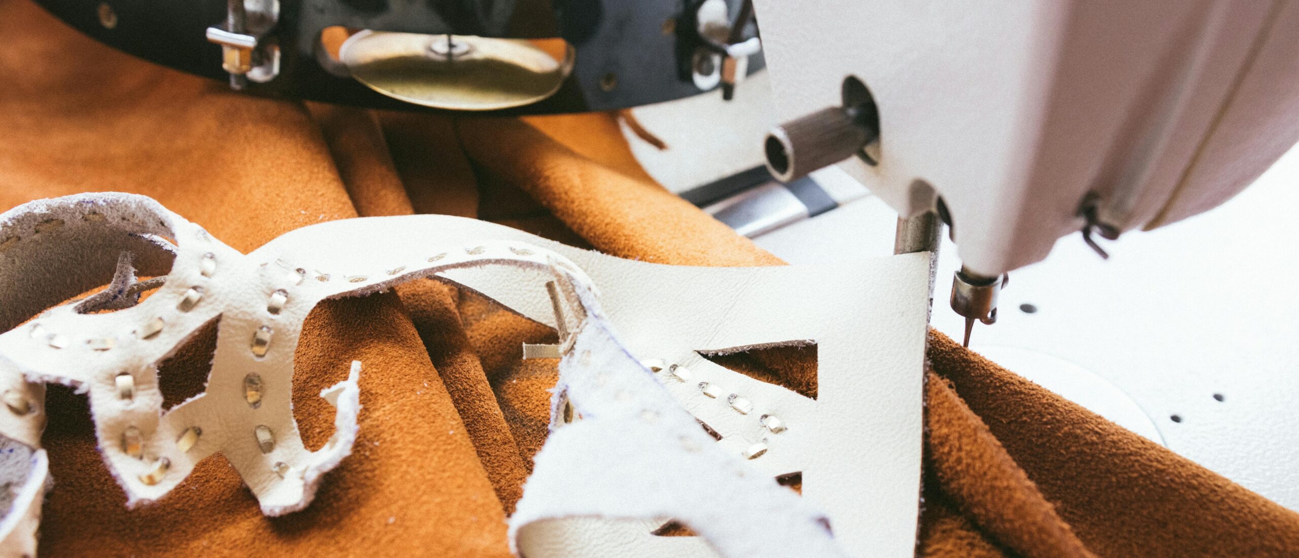 - Methods of Stitching Leather - Artnamic